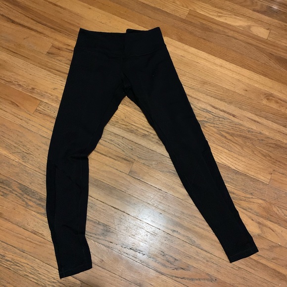lululemon athletica SE* Lace wunder unders blk sz8 - Picture 1 of 6